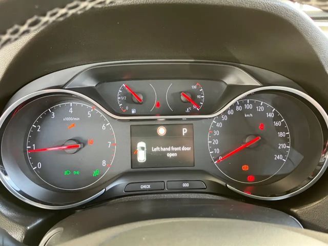 Opel Grandland X 1.5 CDTI