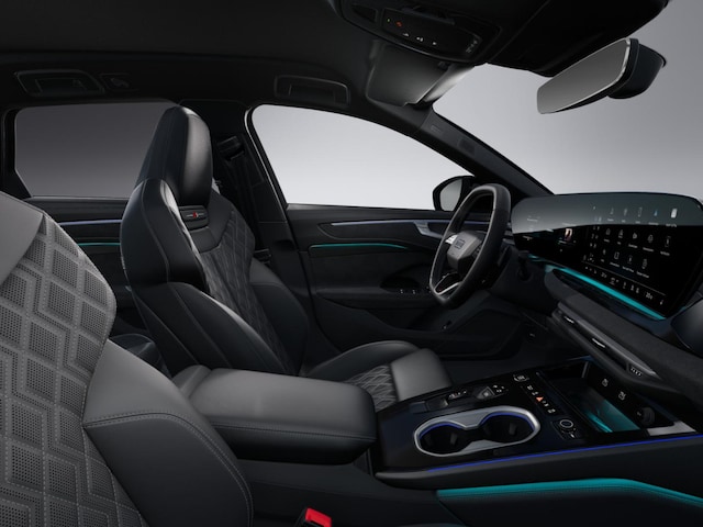 Audi A6 Avant Quattro S-Tronic