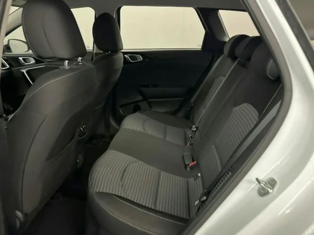 Kia Ceed PHEV SportWagon Vision