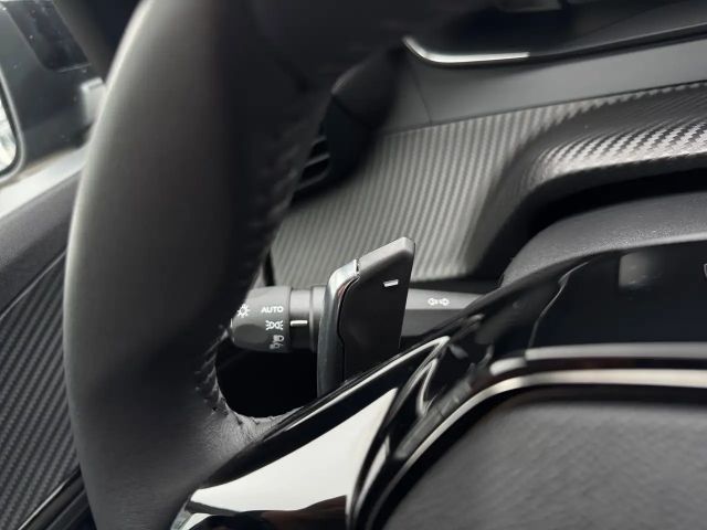 Peugeot 2008 Allure Pack EAT8 PureTech