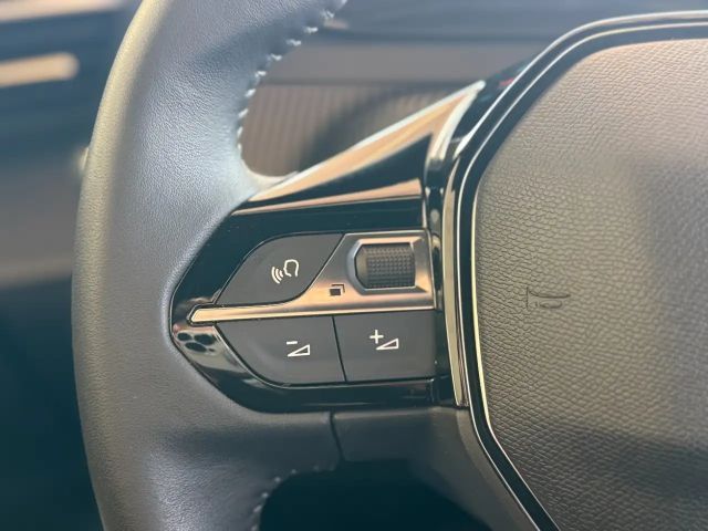 Peugeot E-2008 Active Pack