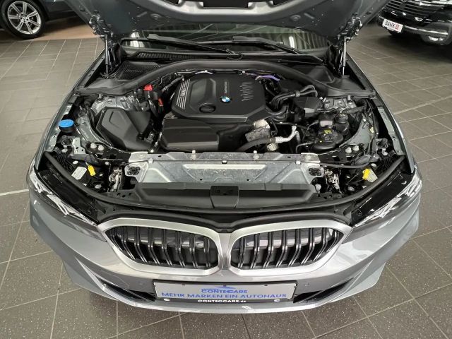 BMW 320 320d Touring xDrive