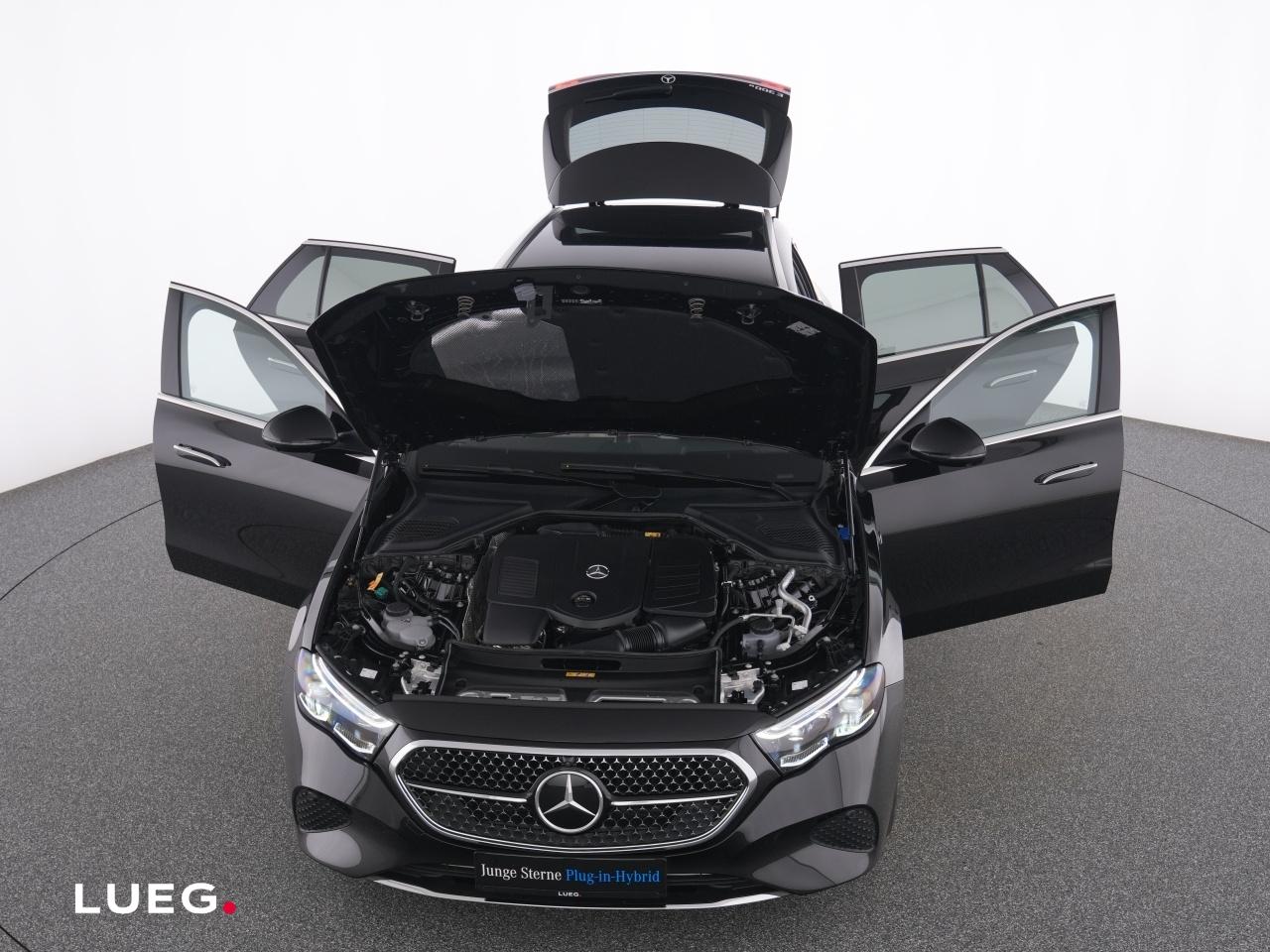 Mercedes-Benz E 300 AVANTGARDE Estate