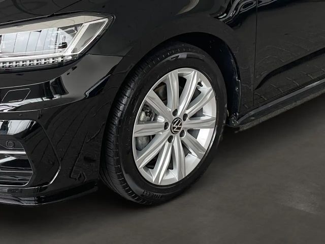 Volkswagen Touran DSG R-Line