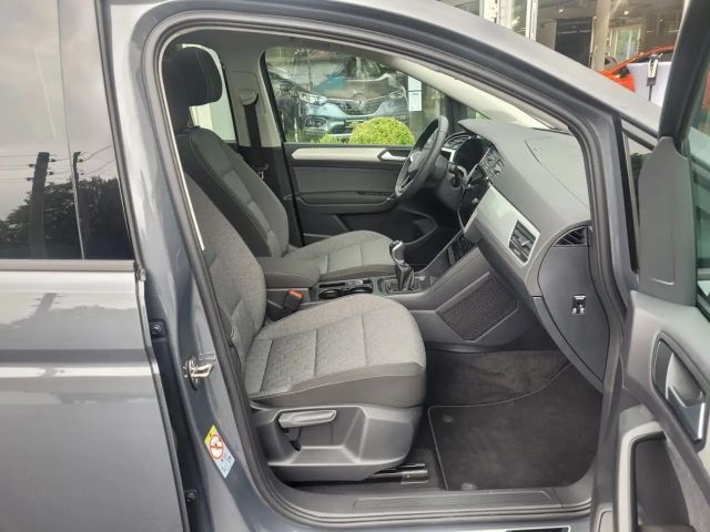 Volkswagen Touran 1.5 TSI Move