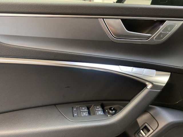 Audi A6 40 TDI Avant S-Line S-Tronic