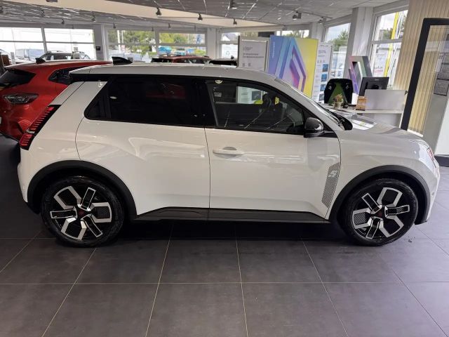 Renault 5 E-Tech Techno