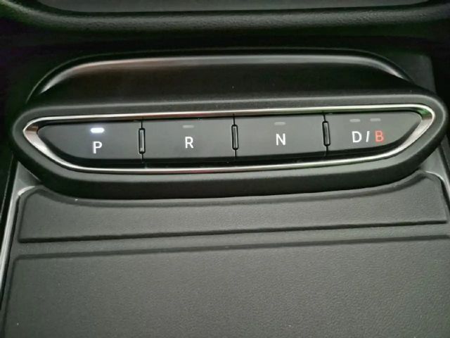 Fiat 600e e 115 kW Red  11 kW Charger Apple CarPlay