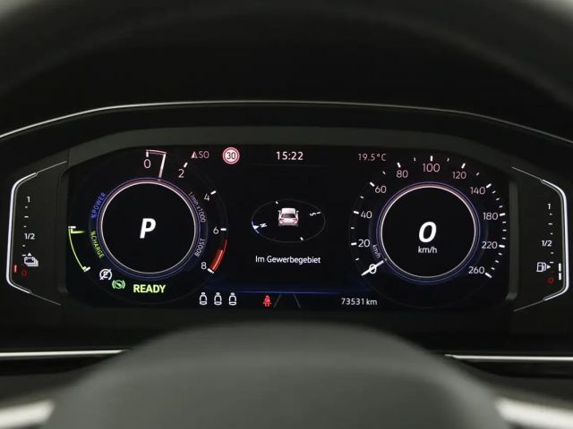 Volkswagen Passat GTE Variant