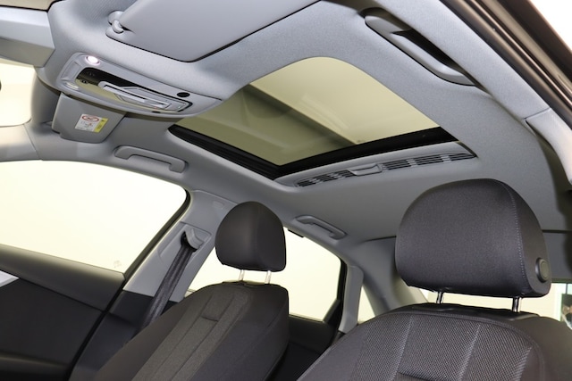 Audi A4 40 TFSI S-Tronic Sedan