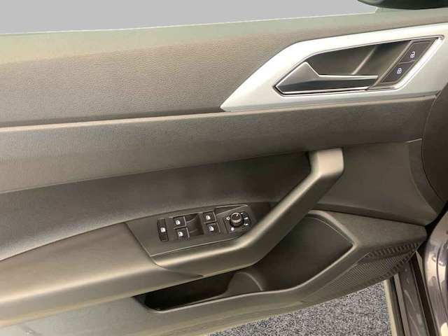 Volkswagen Taigo 1.0 TSI DSG