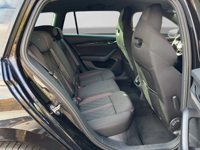 Skoda Octavia Combi RS iV