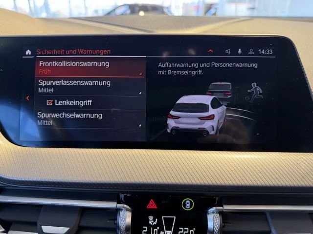 BMW 135 135i Sedan xDrive