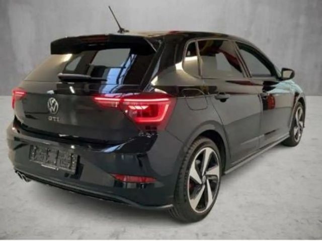 Volkswagen Polo 2.0 TSI DSG GTI