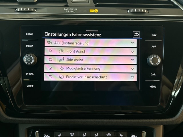 Volkswagen Touran 1.5 TSI R-Line