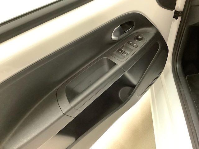 Volkswagen up! up! 1,0 l 48 kW Klima, GRA, Kamera, PDC, SHZ