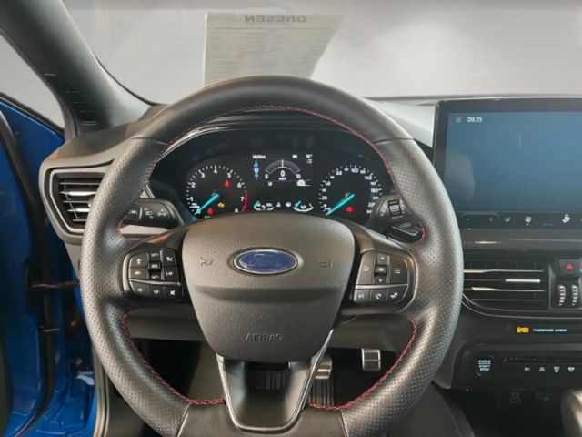 Ford Focus ST Line Wagon