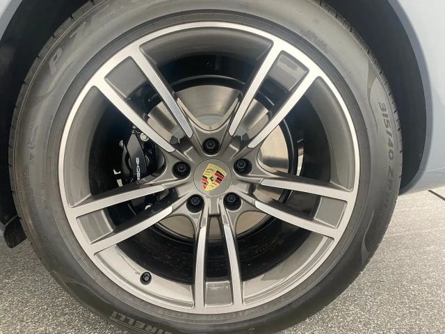 Porsche Cayenne E-Hybrid Turbo