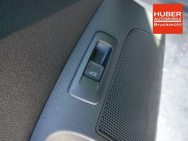 Skoda Karoq 2.0 TSI 4x4 Sportline