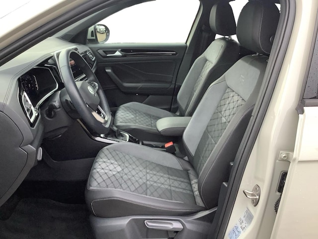 Volkswagen T-Roc 1.5 TSI DSG R-Line