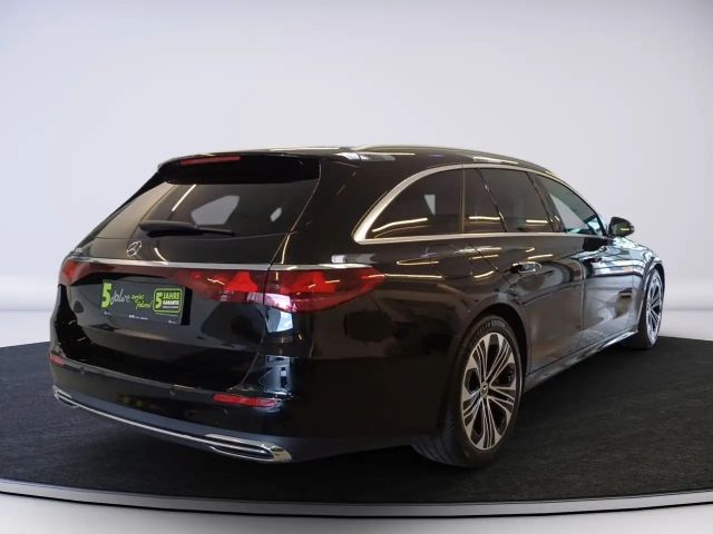 Mercedes-Benz E 300 E 300 e Estate