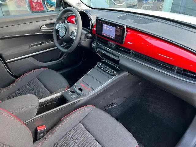 Fiat 600e (RED) + 4 Jahre Garantie