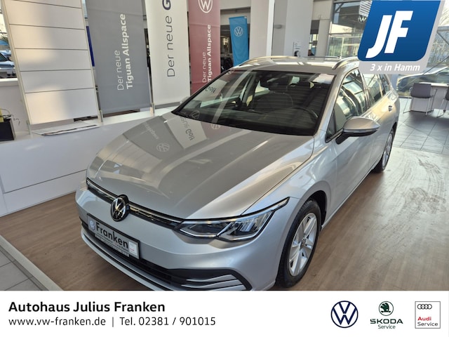 Volkswagen Golf 1.5 eTSI DSG Life Variant