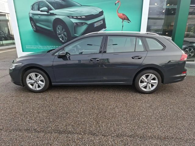 Volkswagen Golf Life Variant