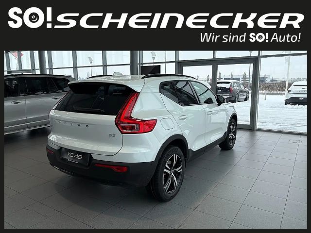 Volvo XC40 Dark Plus