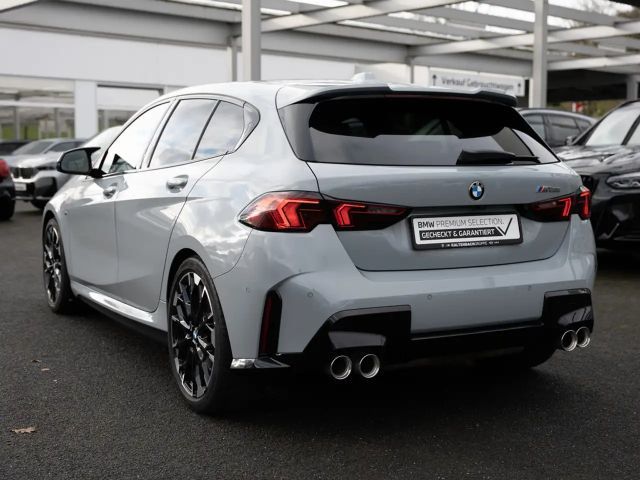 BMW 135 Sedan xDrive