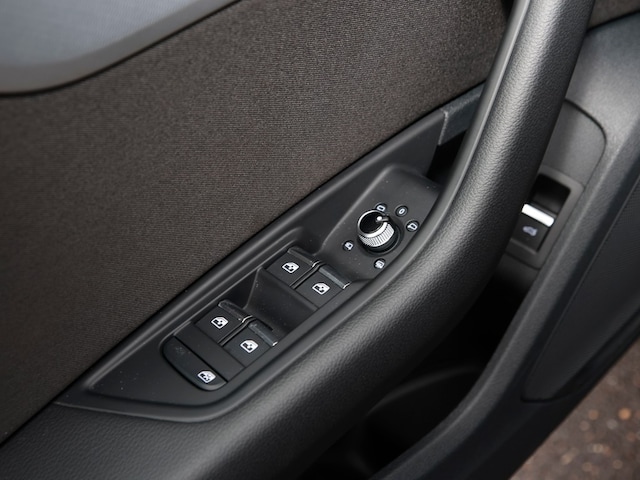 Audi A4 35 TFSI Avant S-Line S-Tronic