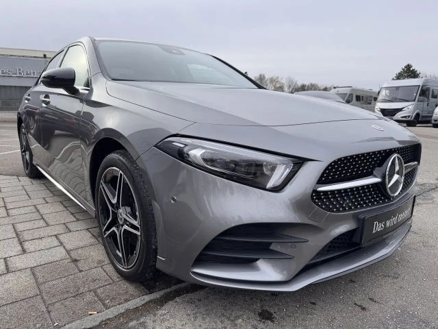 Mercedes-Benz A 250 A 250 e AMG Line
