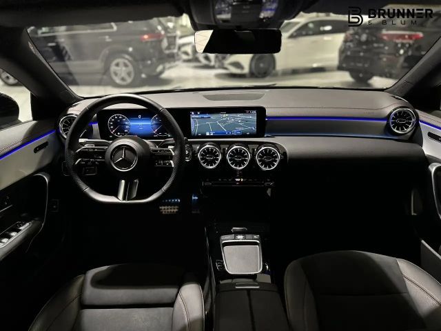 Mercedes-Benz CLA 180 AMG Line Coupé
