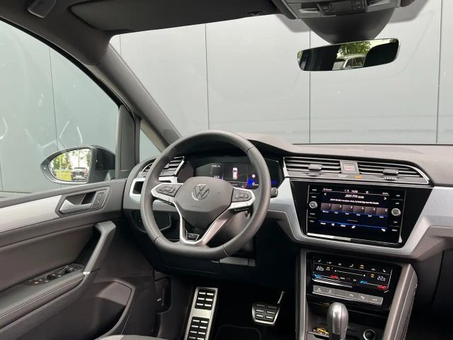 Volkswagen Touran 2.0 TDI DSG IQ.Drive