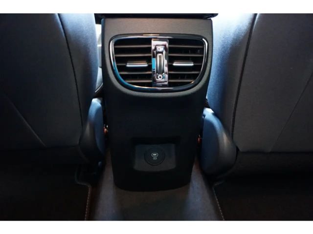 Kia Ceed 1.5T 140 Ultimate Edition Style JBL 17''LM Navi LE