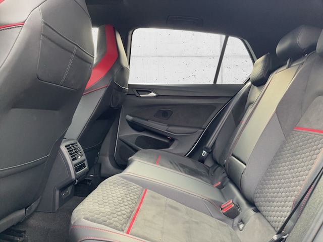 Volkswagen Golf 2.0 TSI Golf VIII