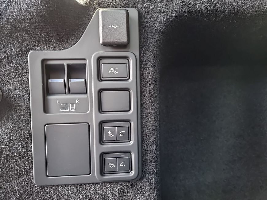 Land Rover Discovery Dynamic HSE