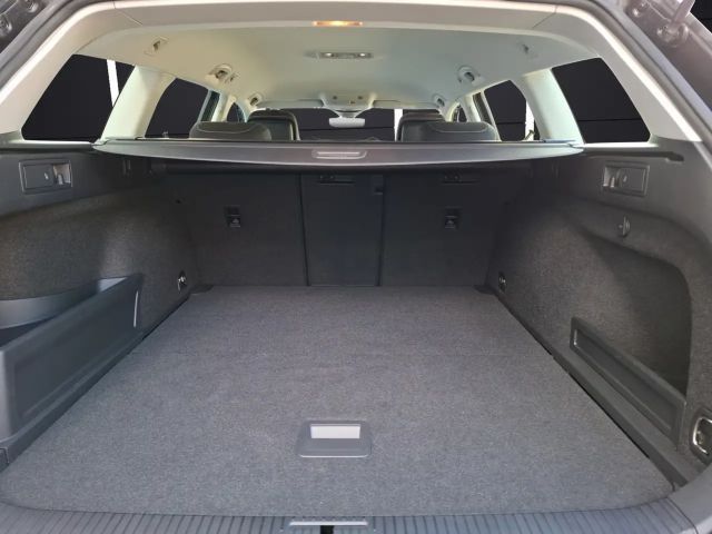 Volkswagen Passat Business DSG