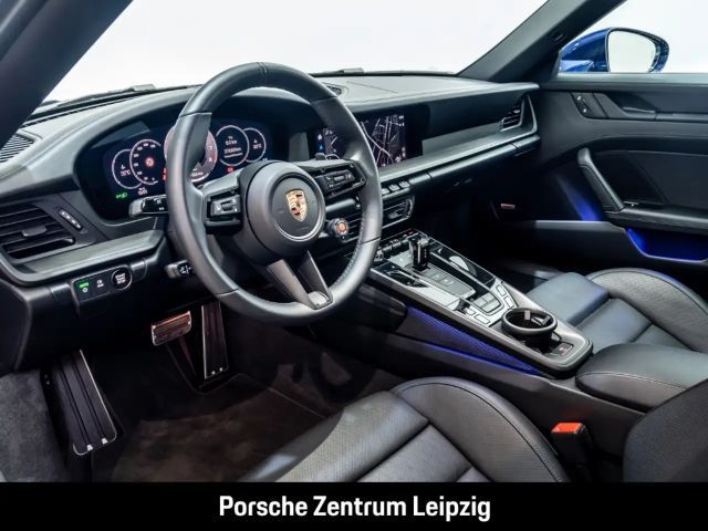 Porsche 992 Cabrio Carrera GTS