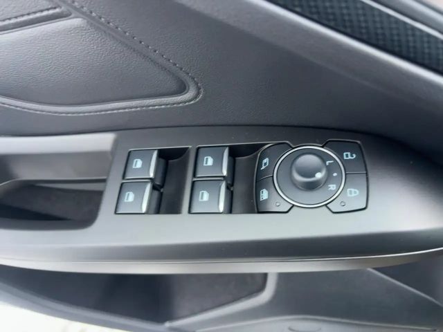 Ford Focus ST Line Wagon