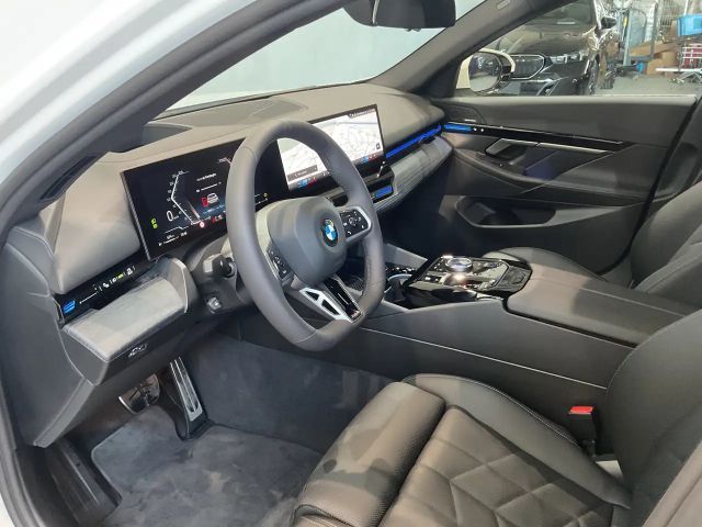 BMW 520 520d M-Sport xDrive