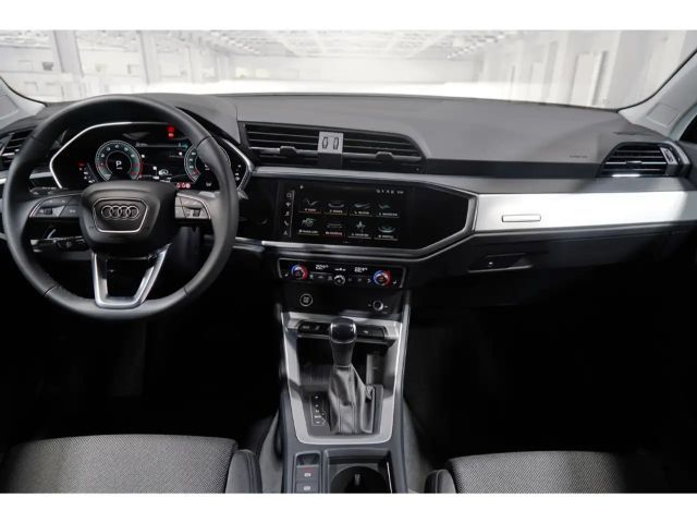 Audi Q3 35 TFSI S-Tronic