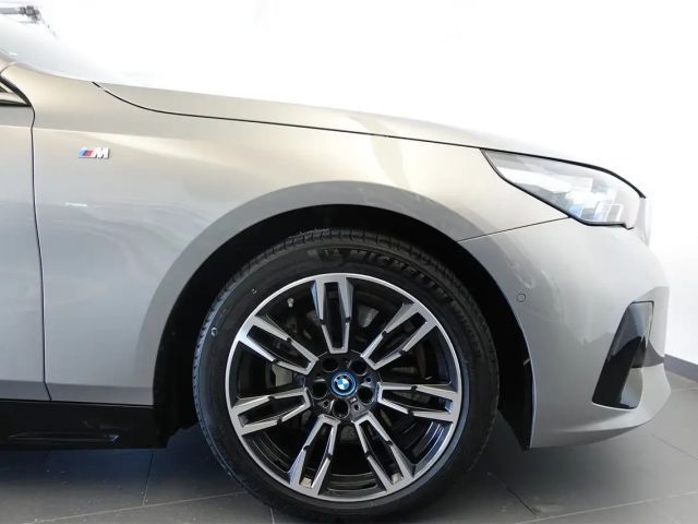 BMW i5 M-Sport Sedan eDrive40