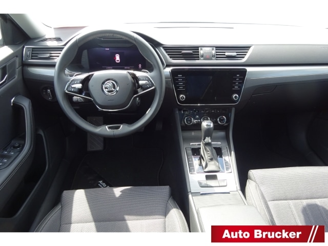 Skoda Superb 2.0 TDI Combi Style Style