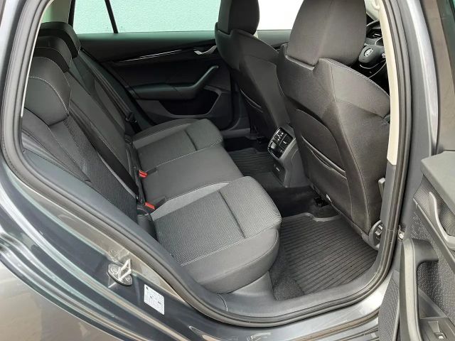 Skoda Octavia 1.5 TSI Selection