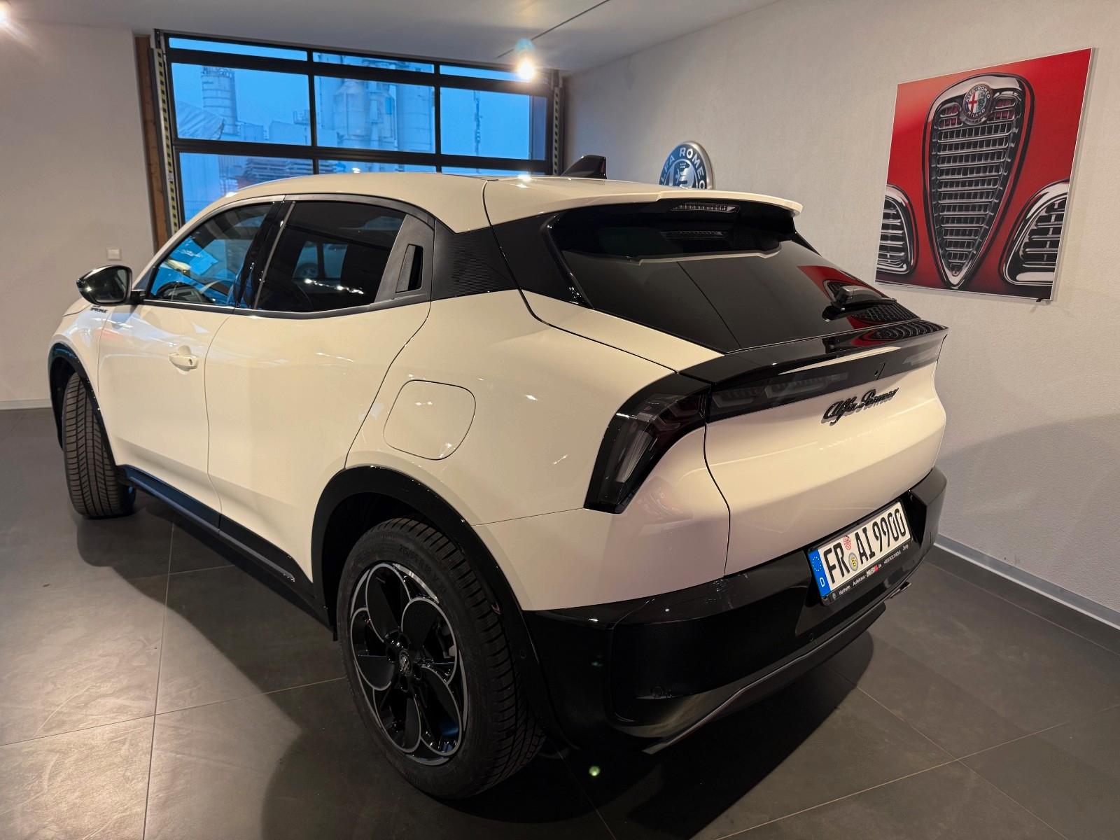 Alfa Romeo Junior Ibrida Speciale