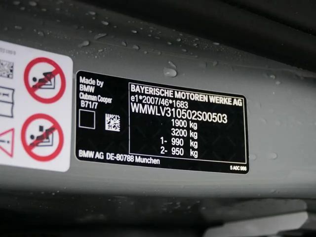 MINI Cooper Clubman .