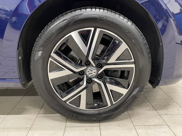 Volkswagen Touran 1.5 TSI DSG IQ.Drive