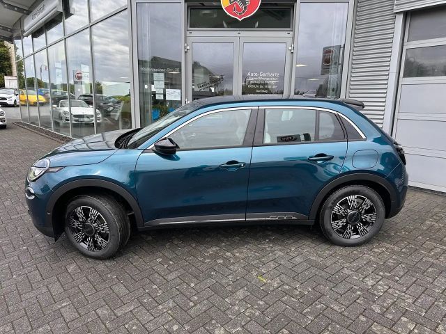 Fiat 600e Hybrid Sitzheizung/Apple Carplay/Klimaautomatik