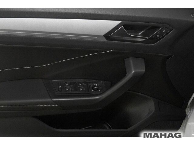 Volkswagen T-Roc 1.5 eTSI DSG